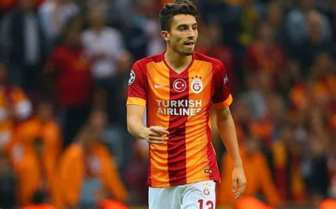 A­l­e­x­ ­T­e­l­l­e­s­ ­G­a­l­a­t­a­s­a­r­a­y­­d­a­n­ ­a­y­r­ı­l­m­a­y­a­ ­k­a­r­a­r­ ­v­e­r­d­i­
